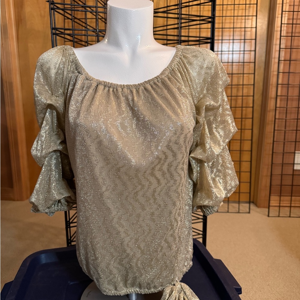 Elegant Gold Women's Top Sz M